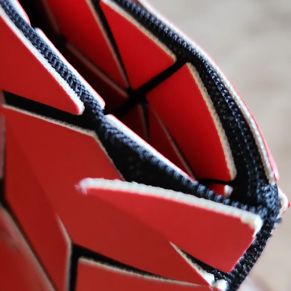 Patrizia Luca Geometric Red Hand Bag - Picture 13 of 16